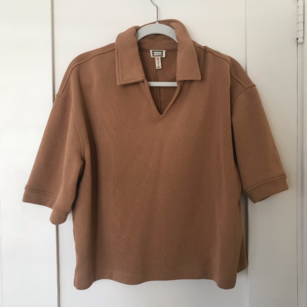 Cute brown shirt
